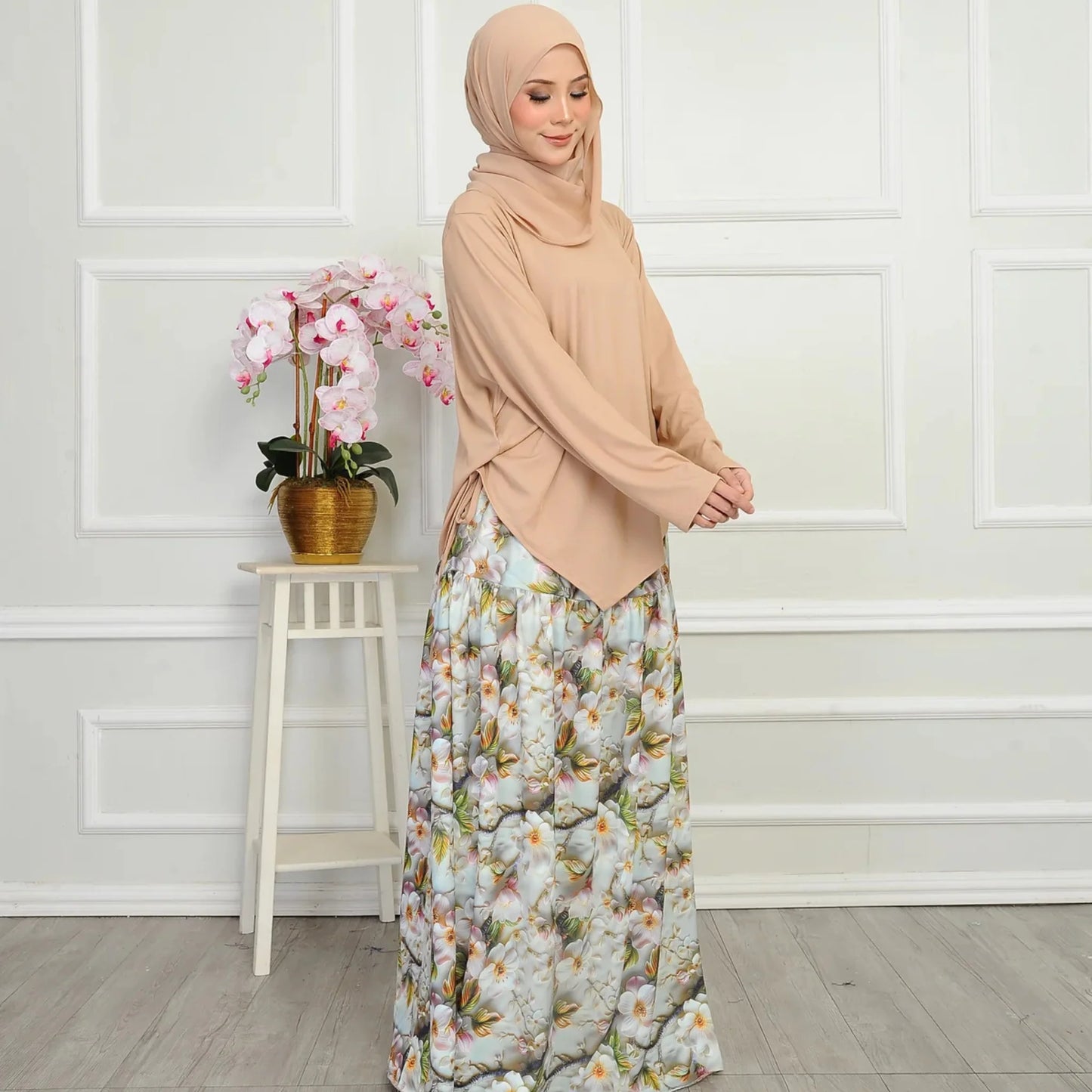 Qiesya Beautiful Floral Skirt Setwear
